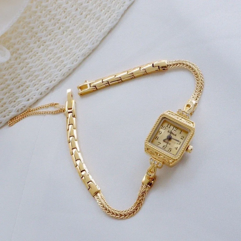 Vintage Digital Watch - Delikatny i lekki luksusowy zegarek cienkie