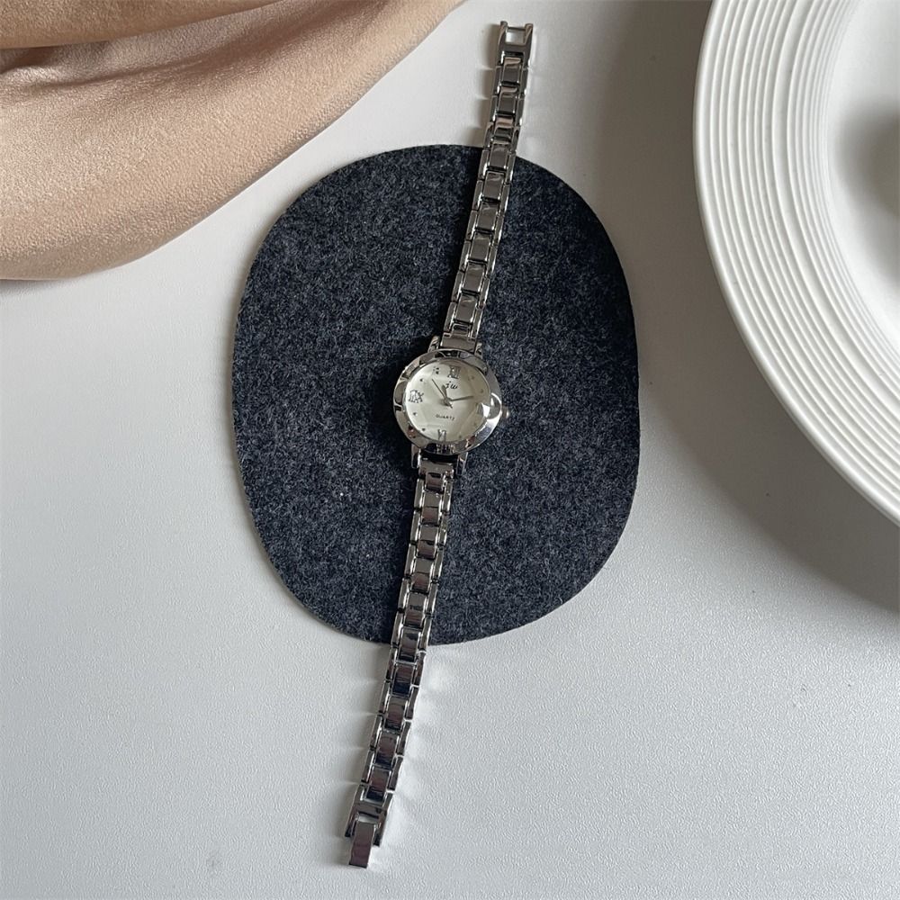 Klasyczny, wykwintny złoty zeg – Smartwatch Vintage Watches For Women recenzja i cena