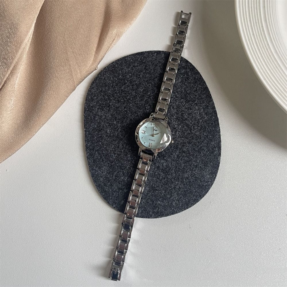 Modny, elegancki złoty zegarek – Smartwatch Vintage Watches For Women recenzja i cena